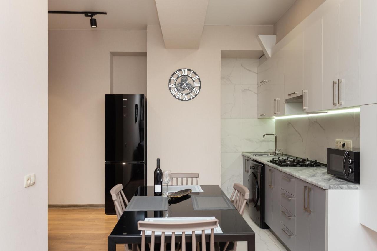 Saburtalo Apartment Tbilisi Zewnętrze zdjęcie